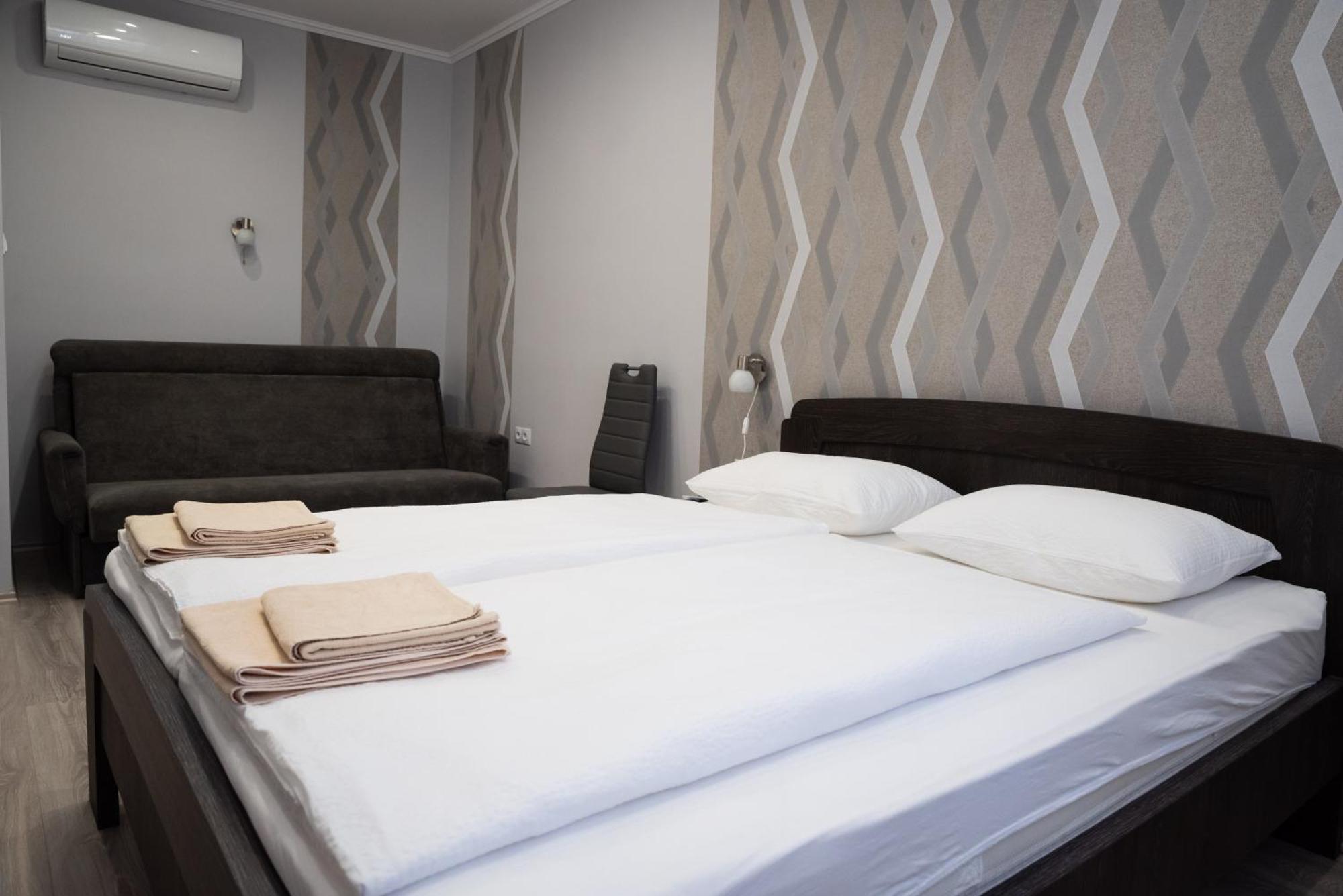 Gesztenye Apartman Mako Exterior photo