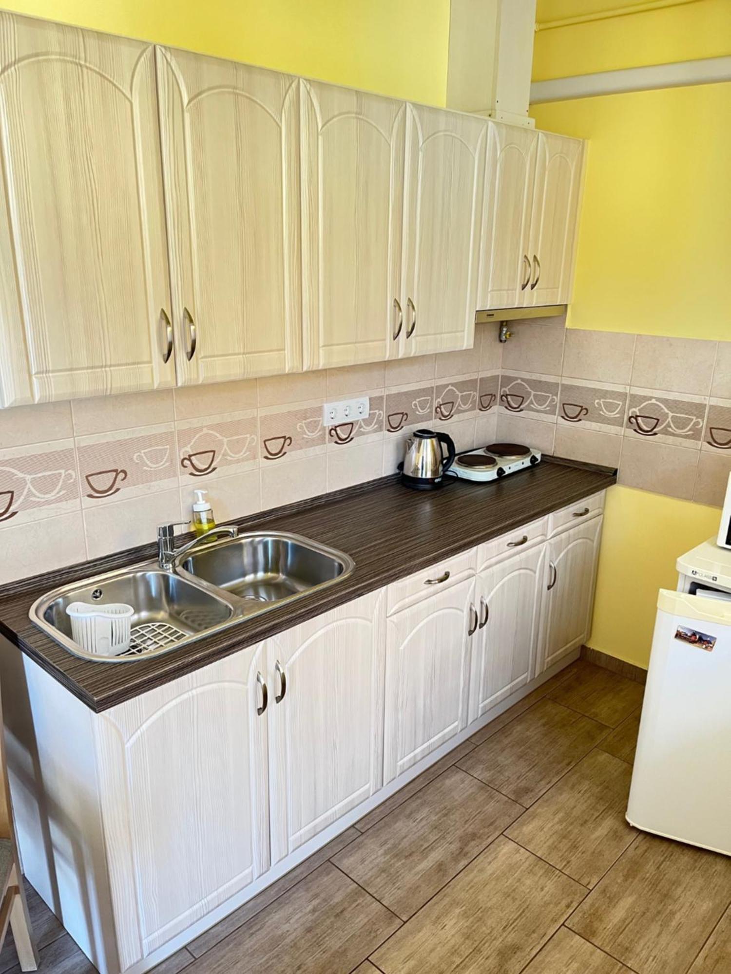 Gesztenye Apartman Mako Exterior photo