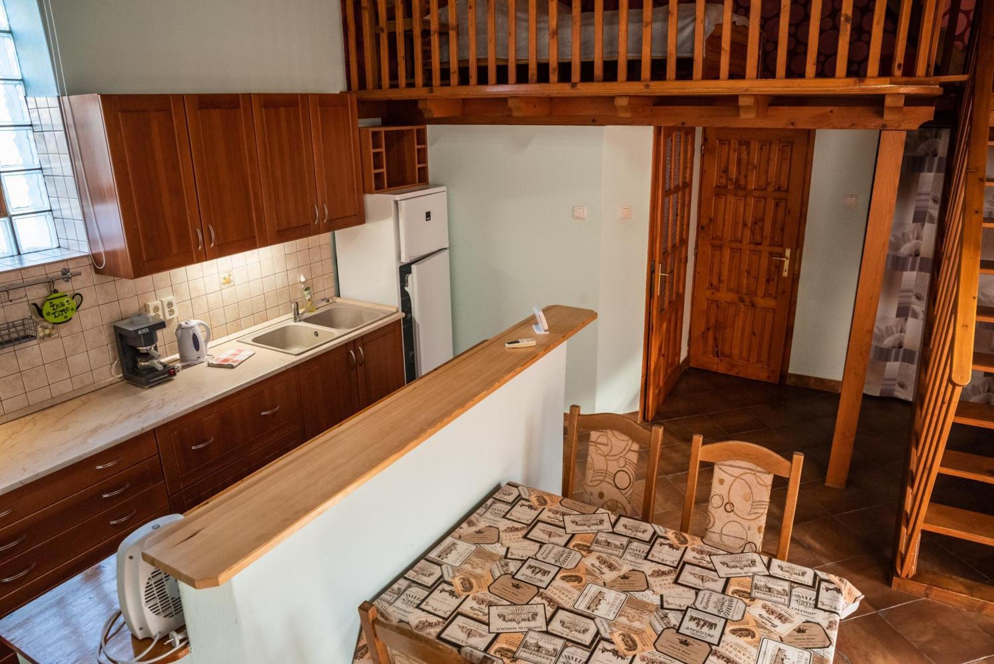 Gesztenye Apartman Mako Exterior photo